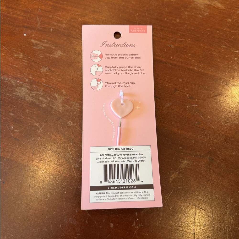 Keychain Accessory for Lip Balm - pink, silver and gold - Picture 4 of 4